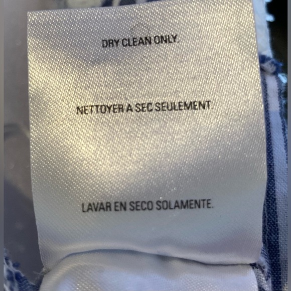 Tahari Blue and White Striped Women’s Cold shoulder Blouse Sz 0 - Picture 14 of 14